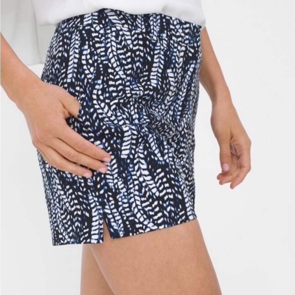 White House Black Market Navy and White Printed Pull-On Shorts